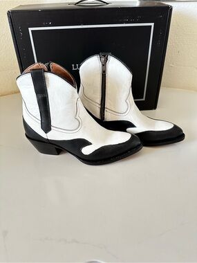 Lucchese White and Black Leather Western Ankle Boots